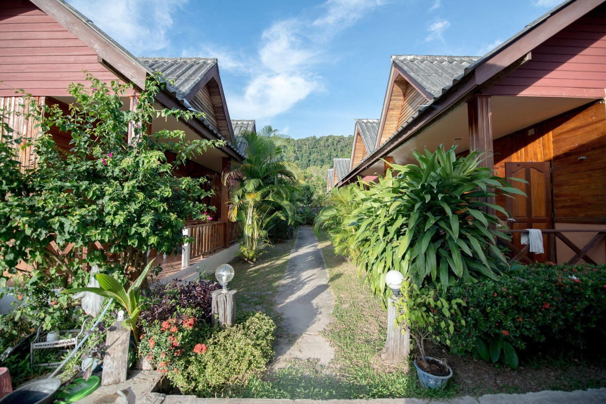 Poonsap Resort Ко-Ланта Экстерьер фото