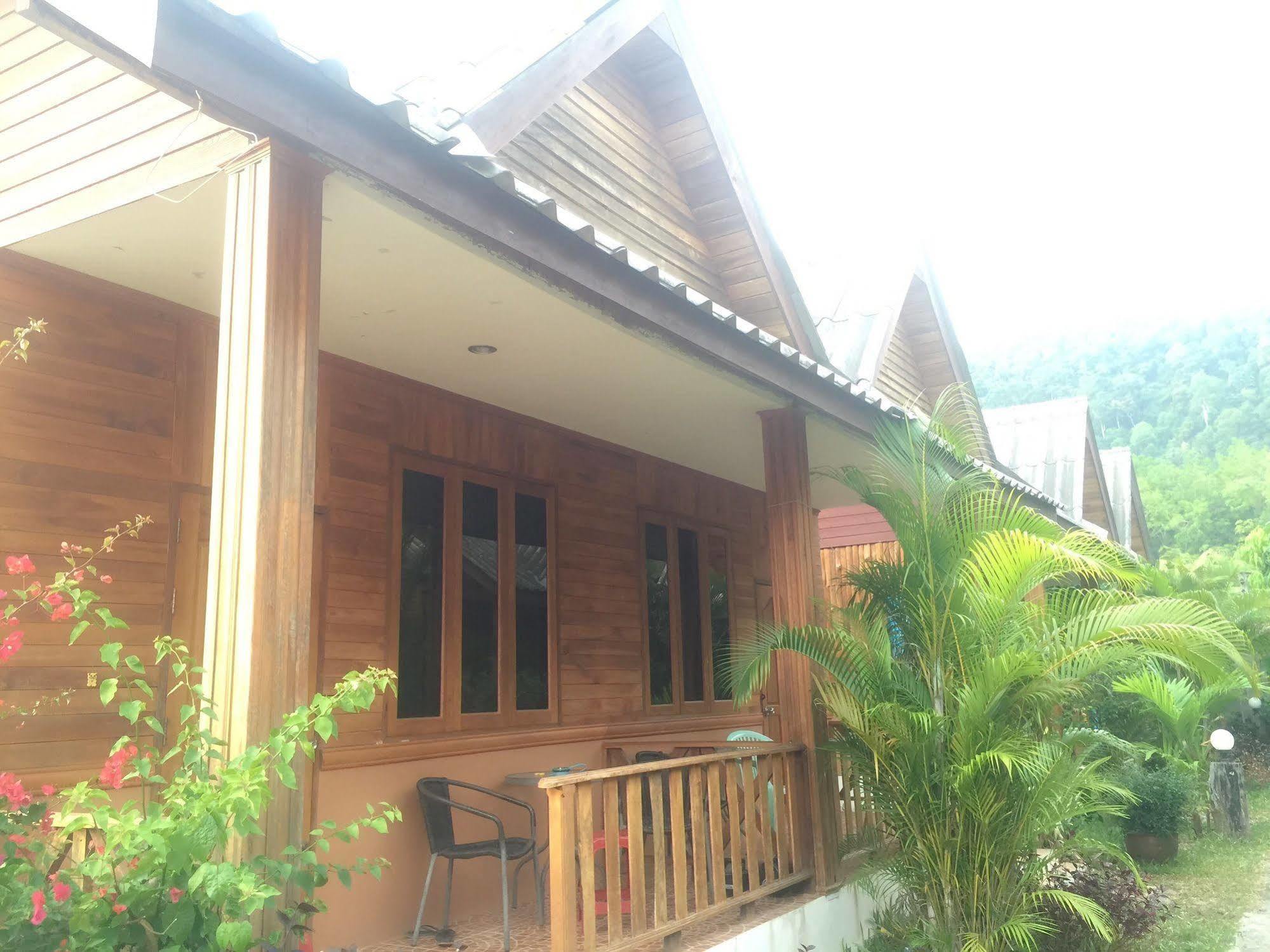 Poonsap Resort Ко-Ланта Экстерьер фото